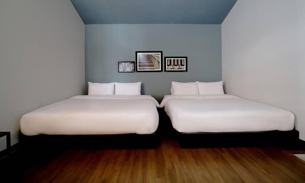 בוסאן Seomyeon Hound Hotel 1St Street מראה חיצוני תמונה